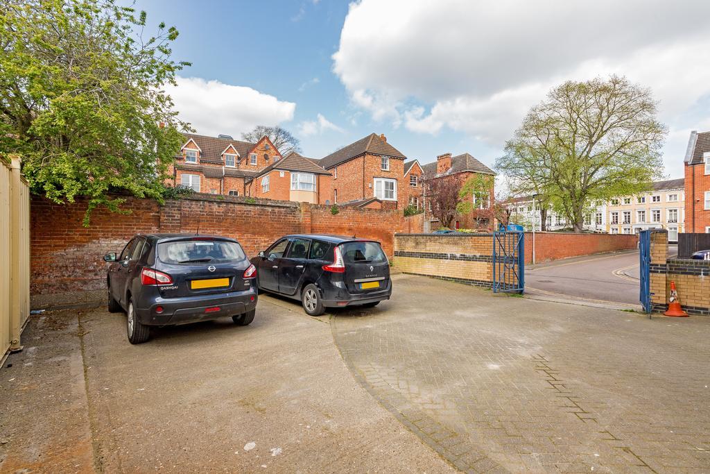 Book Today At Metro Serviced Apartments Bedford - Metro House ,Free Wifi エクステリア 写真