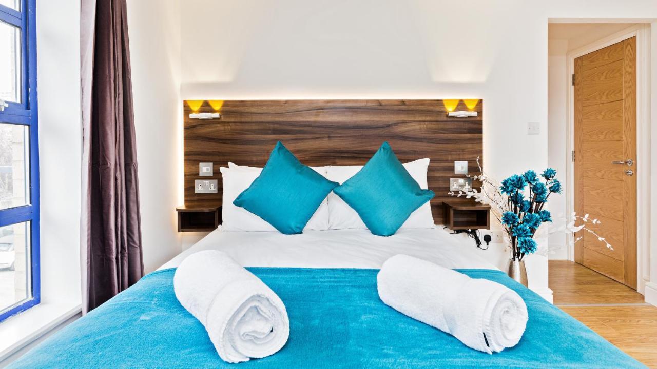 Book Today At Metro Serviced Apartments Bedford - Metro House ,Free Wifi エクステリア 写真
